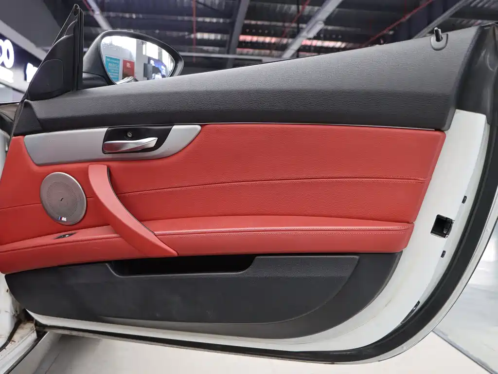 BMW Z4 2015 — фото 17