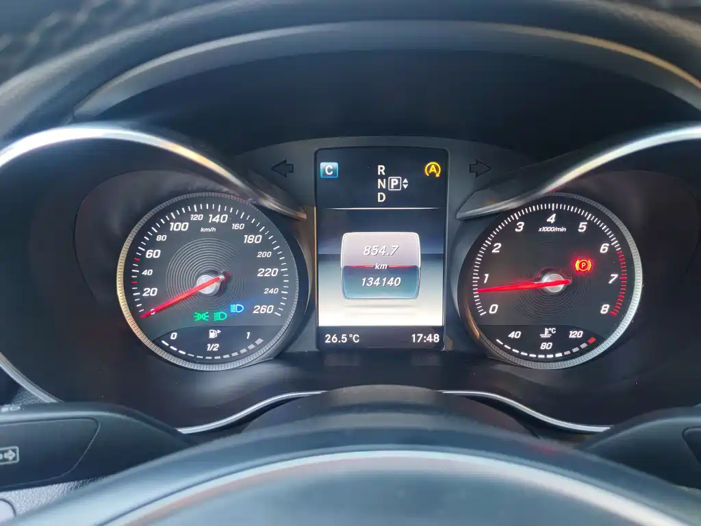 Mercedes-Benz C-Class 2015 — фото 19