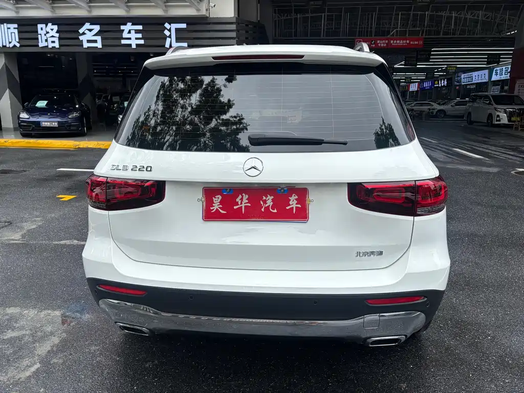 Mercedes-Benz GLB 2022