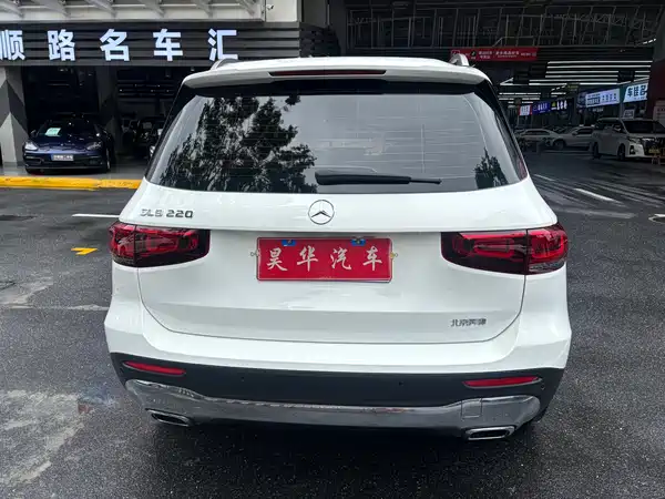 Mercedes-Benz GLB 2022