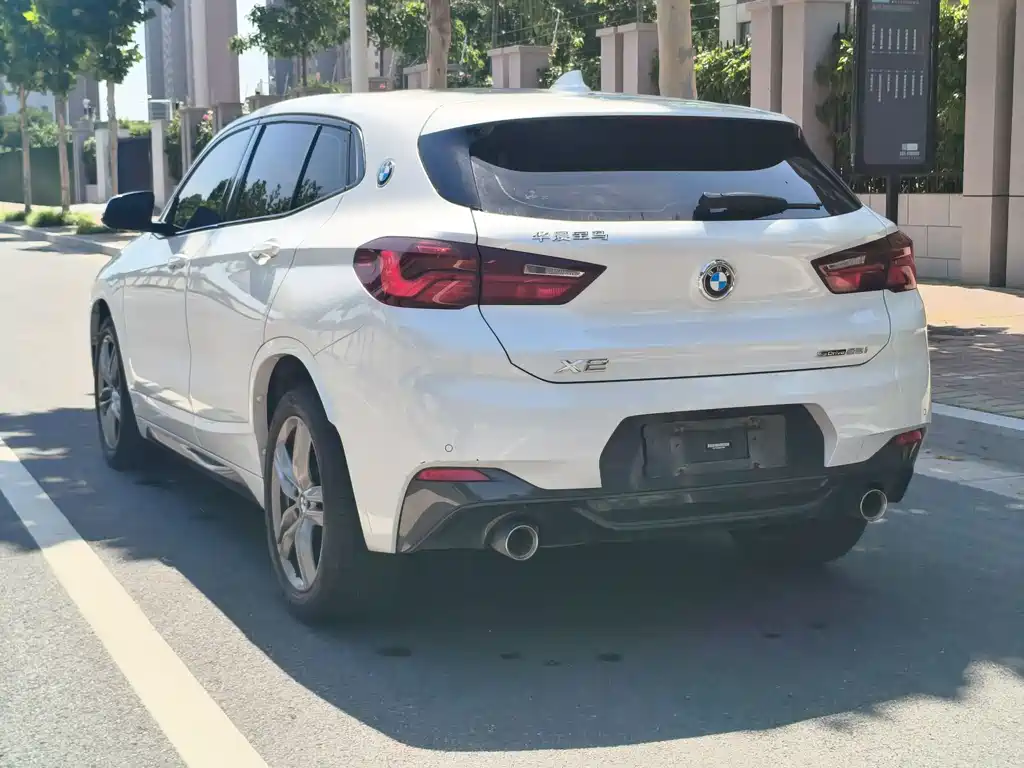 BMW X2 2022 — фото 20