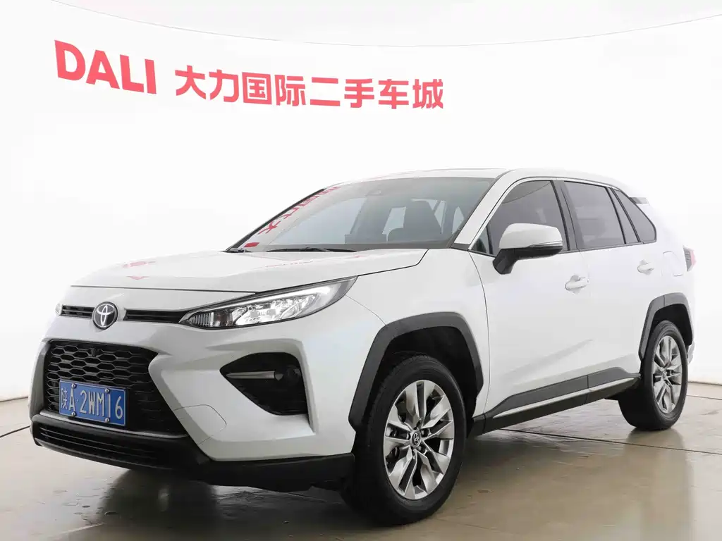 Toyota Wildlander 2022 — фото 1