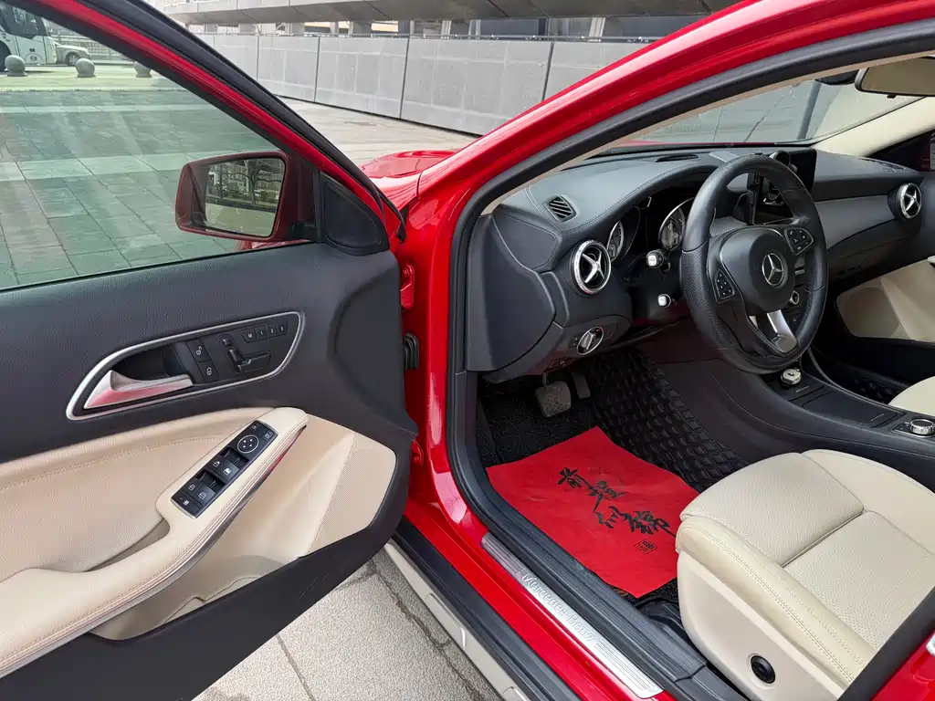 Mercedes-Benz GLA 2017 — фото 6