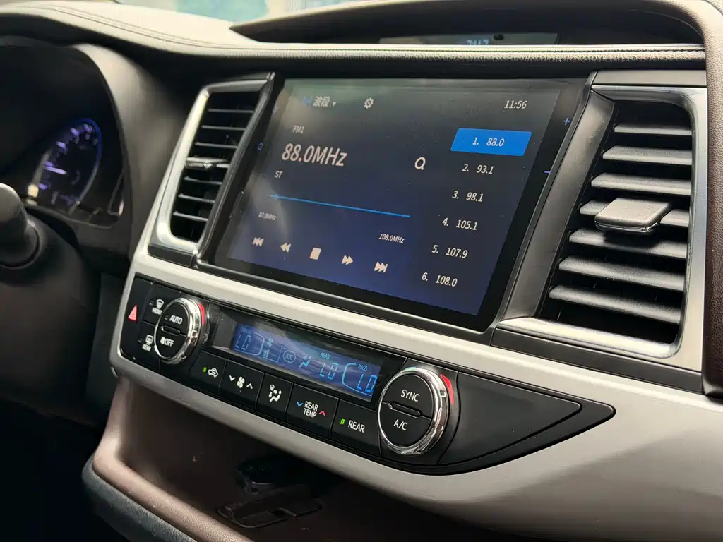 Toyota Highlander 2019 — фото 15