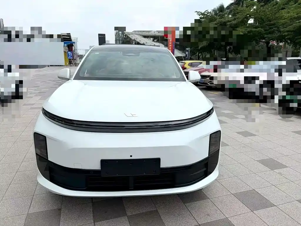 Li Auto Li L6 2024