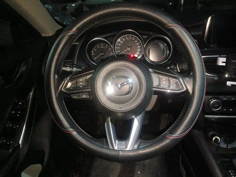 Mazda Atenza 2018 — фото 15
