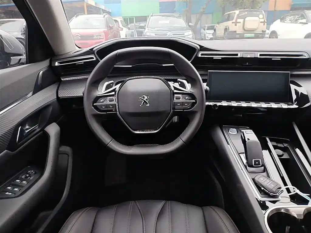 Peugeot 508 2021 — фото 11