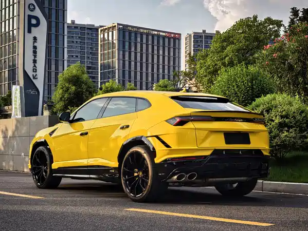 Lamborghini Urus 2024