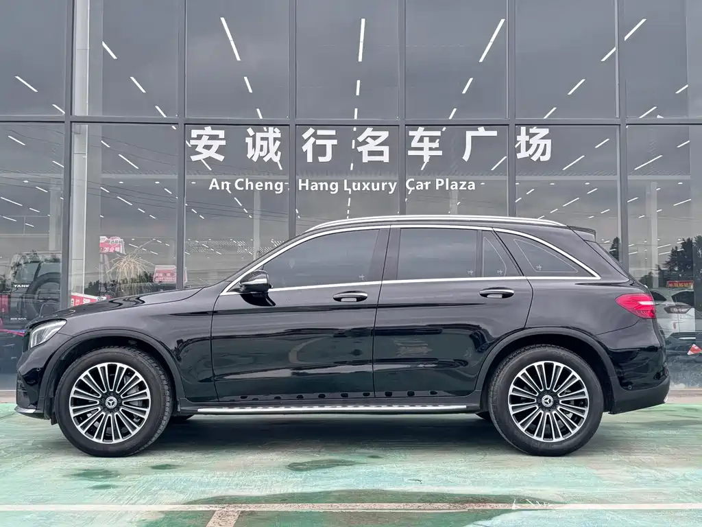 Mercedes-Benz GLC 2018 — фото 4