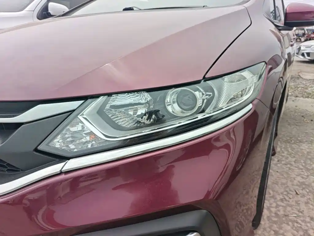 Honda Jade 2017 — фото 24