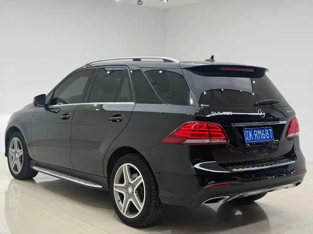 Mercedes-Benz GLE 2015 — фото 15