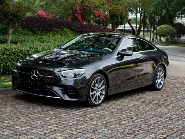 Mercedes-Benz E-Class 2023