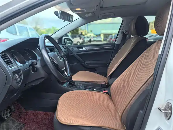 Volkswagen Golf 2015