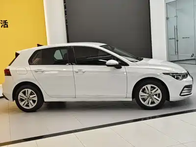 Volkswagen Golf 2023