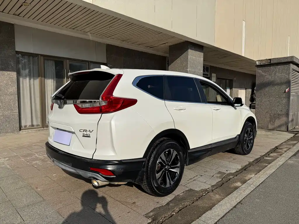 Honda CR-V 2018 — фото 8