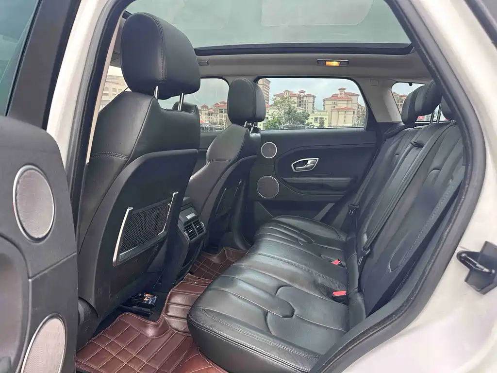 Land Rover Evoque 2015 — фото 5