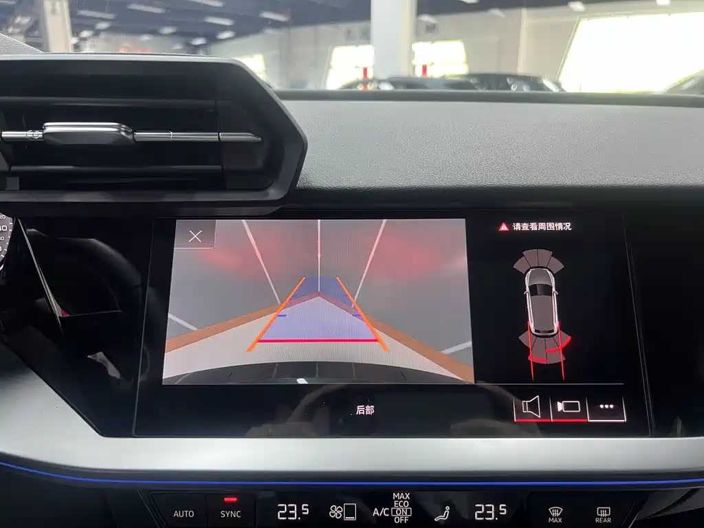 Audi A3 2022 — фото 15