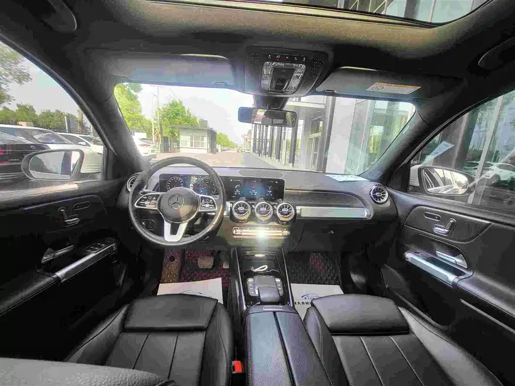 Mercedes-Benz GLB 2020 — фото 15