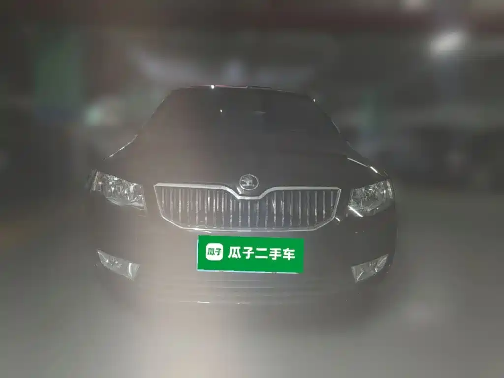 Skoda Octavia 2016 — фото 24