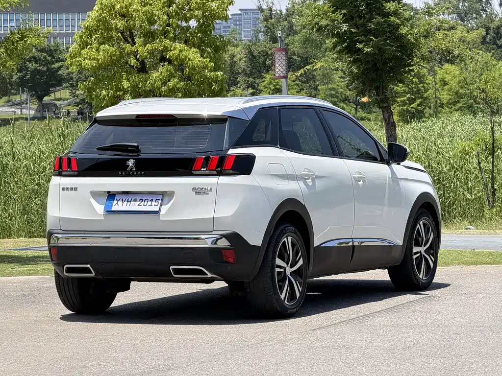 Peugeot 4008 2022 — фото 16