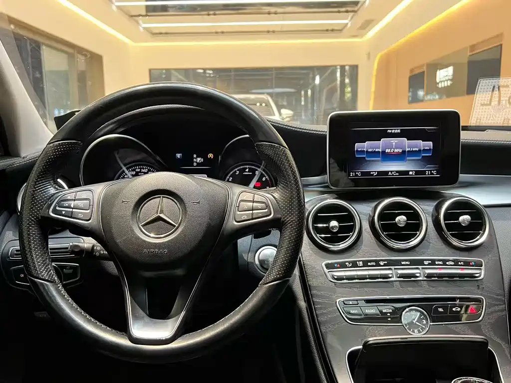 Mercedes-Benz C-Class 2015 — фото 12