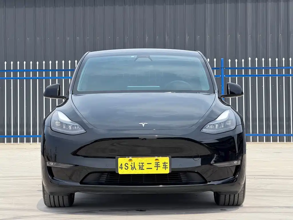 Tesla Model Y 2022 — фото 2