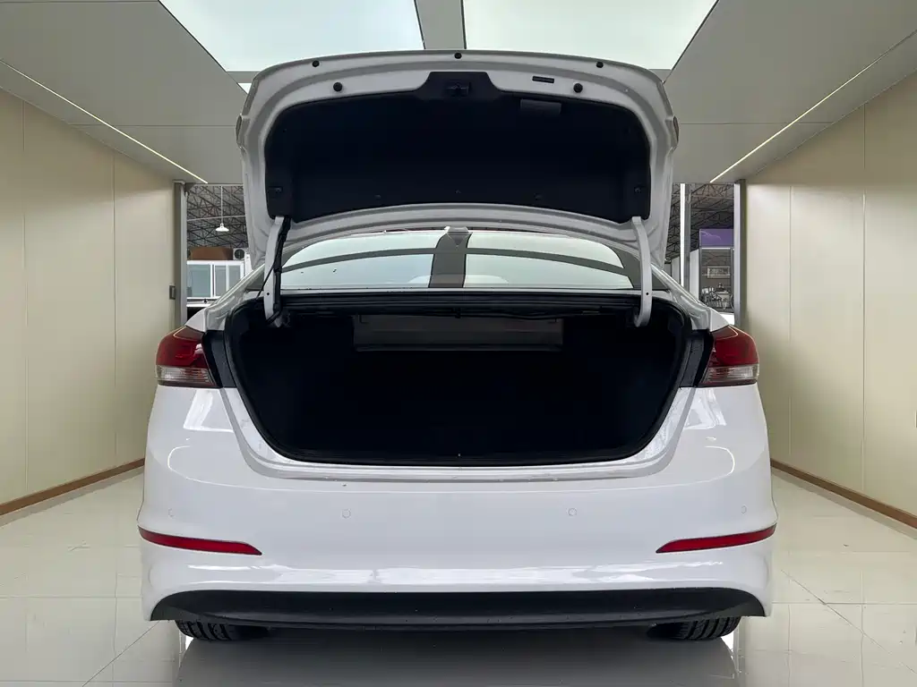 Hyundai Celesta 2018 — фото 17