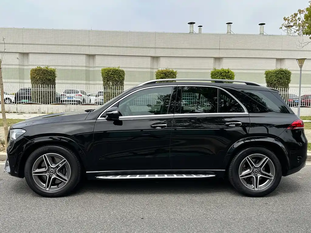 Mercedes-Benz GLE 2020 — фото 16
