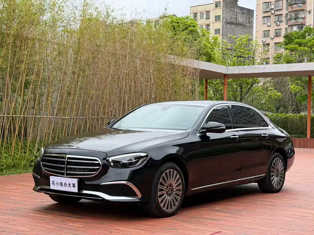 Mercedes-Benz E-Class 2023