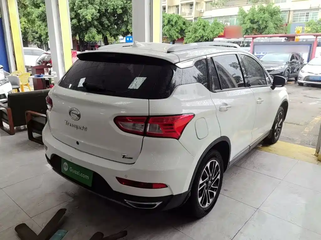 GAC Motor Trumpchi GS4 2015 — фото 7