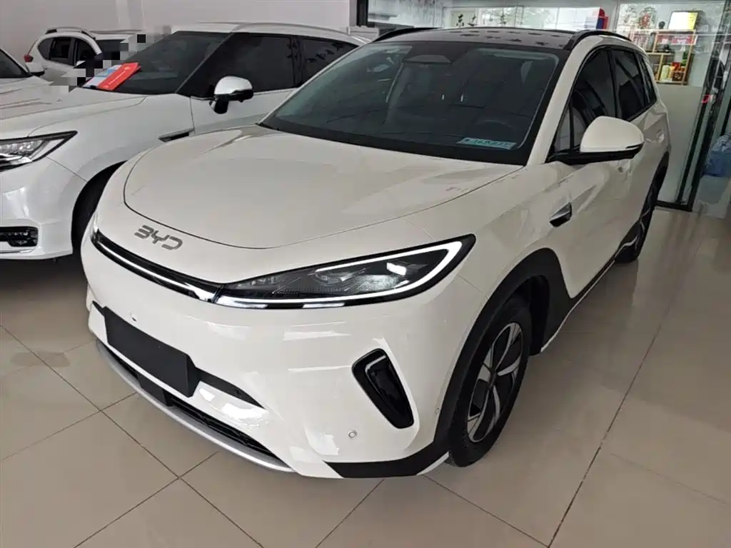 BYD Sealion 05 EV 2025 — фото 2