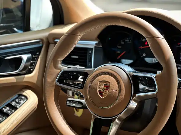 Porsche Macan 2014