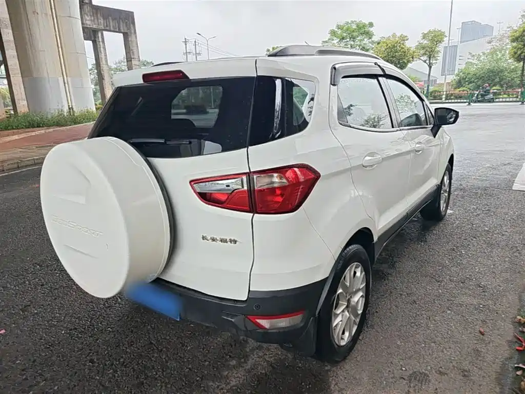 Ford Ecosport 2016 — фото 7