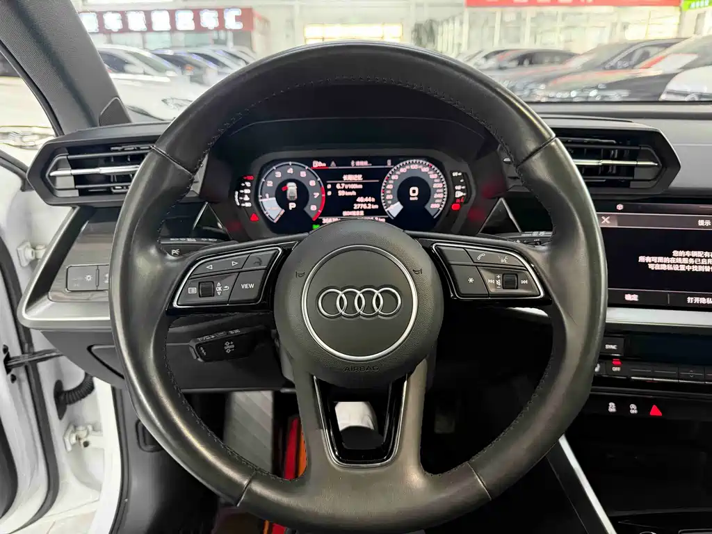 Audi A3 2022 — фото 11