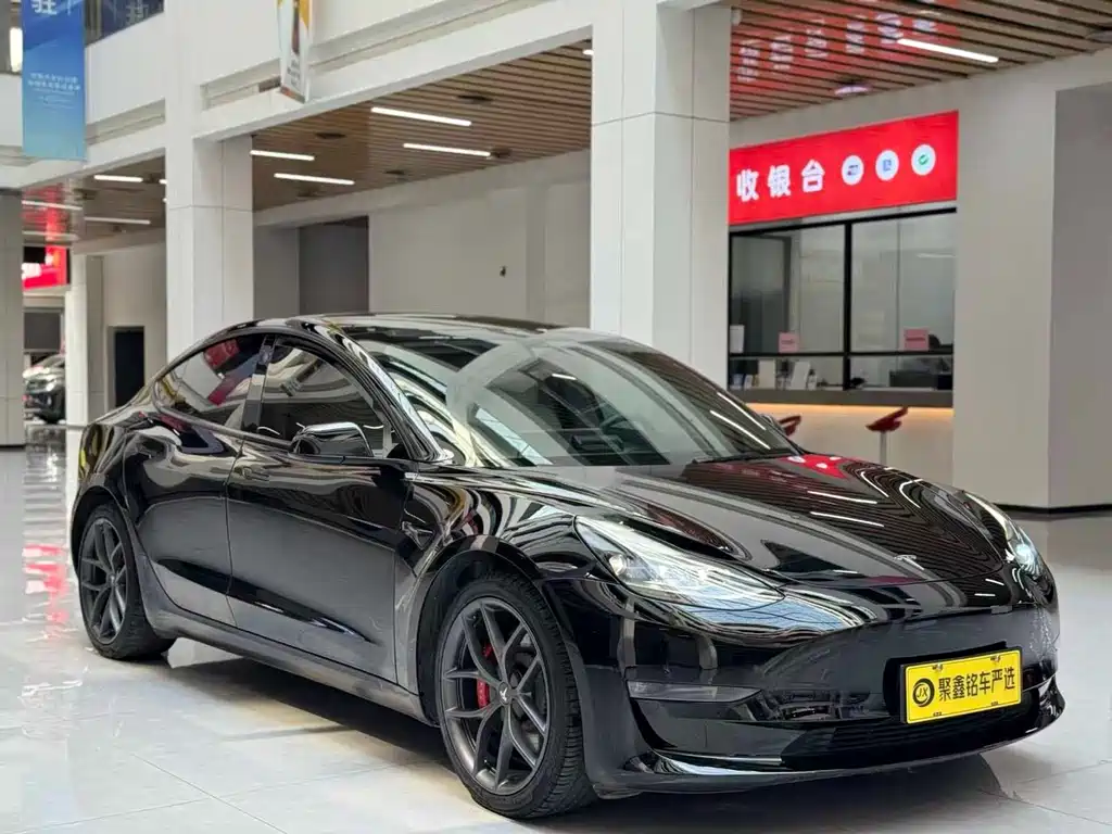 Tesla Model 3 2021