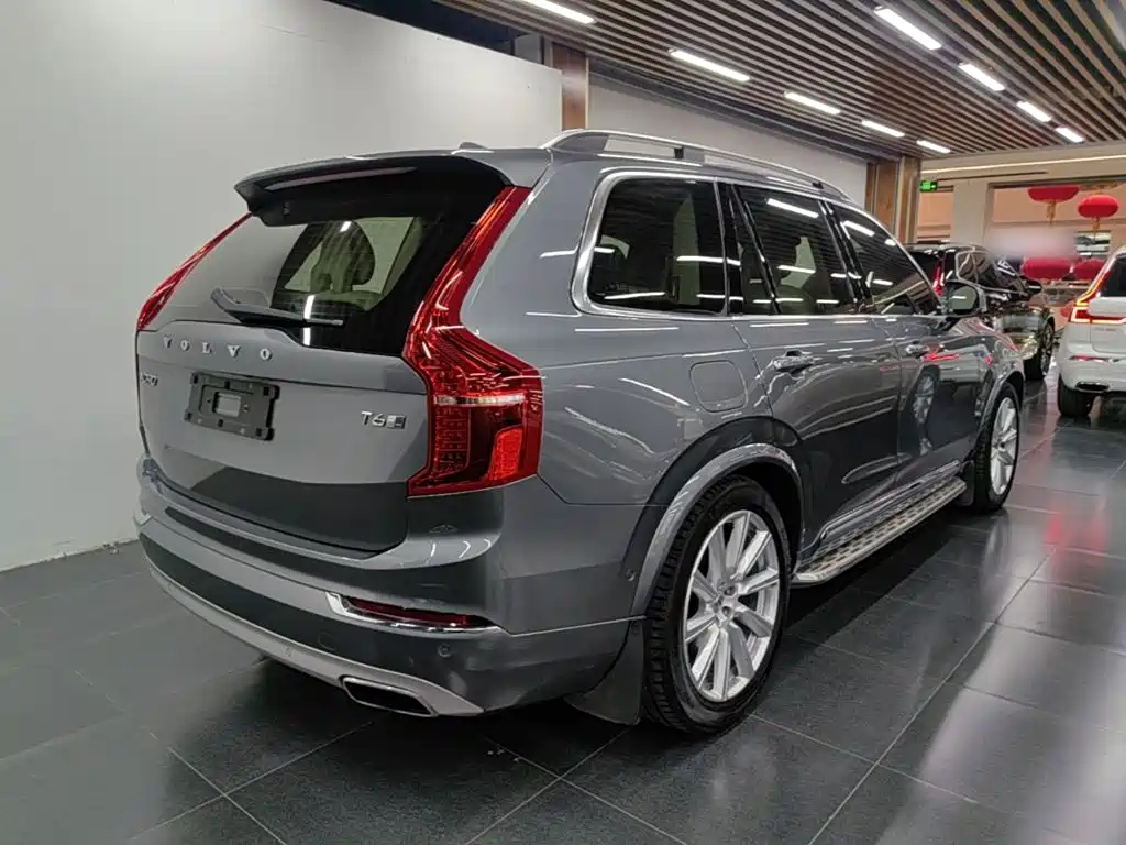Volvo XC90 2017 — фото 7