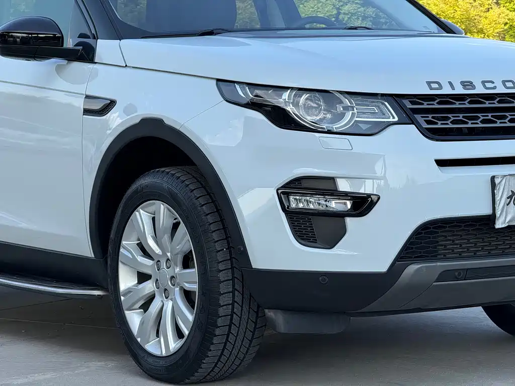 Land Rover Discovery Sport 2016 — фото 10