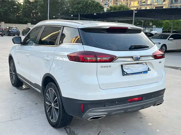 Geely Boyue 2018