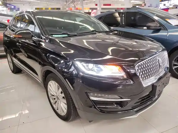 Lincoln MKC 2019