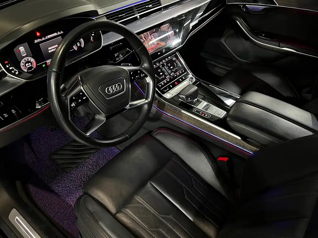 Audi A8 2018 — фото 9