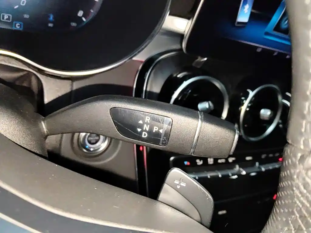 Mercedes-Benz C-Class 2020 — фото 14