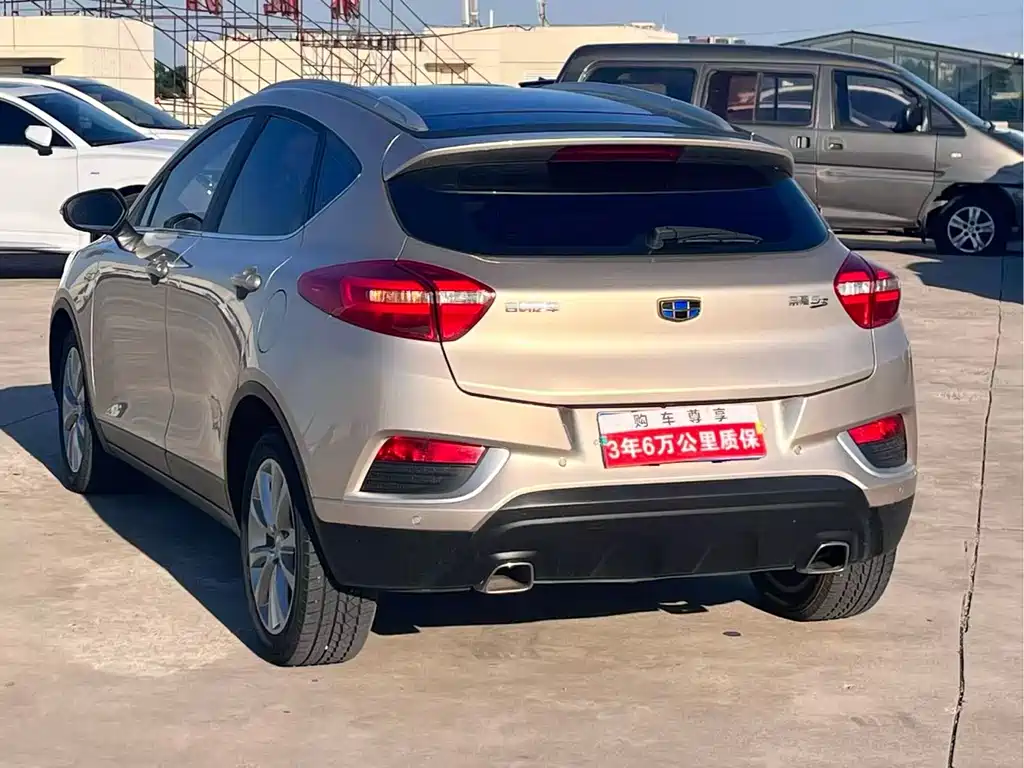 Geely Emgrand GS 2018 — фото 5