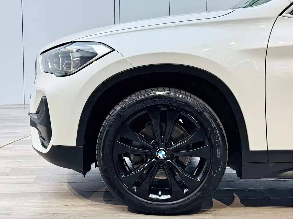 BMW X1 2020 — фото 27