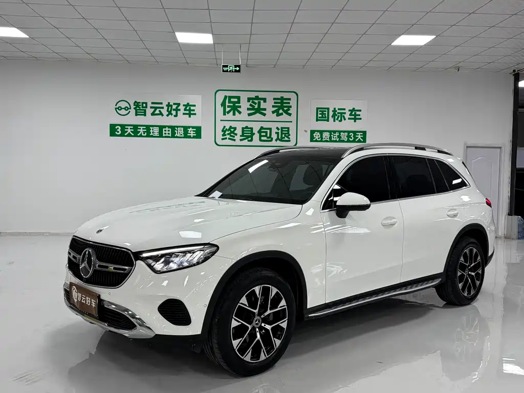 Mercedes-Benz GLC 2023
