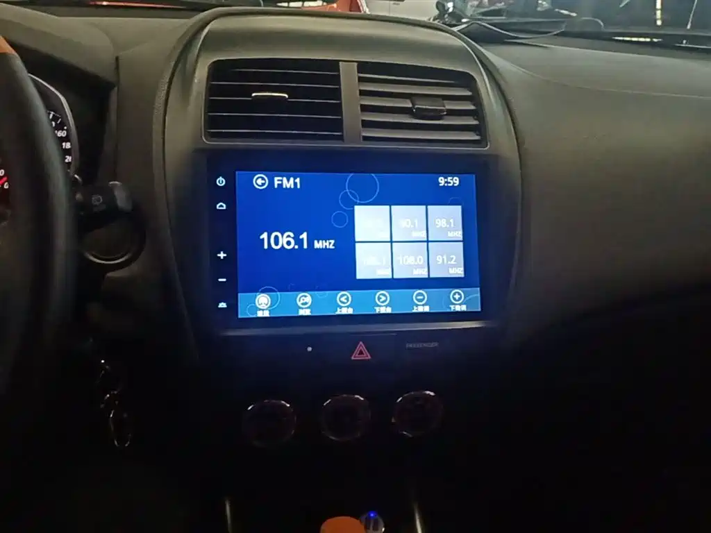 Mitsubishi ASX 2015 — фото 13
