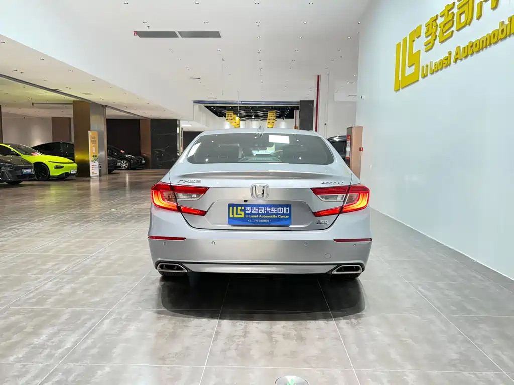 Honda Accord 2019 — фото 4