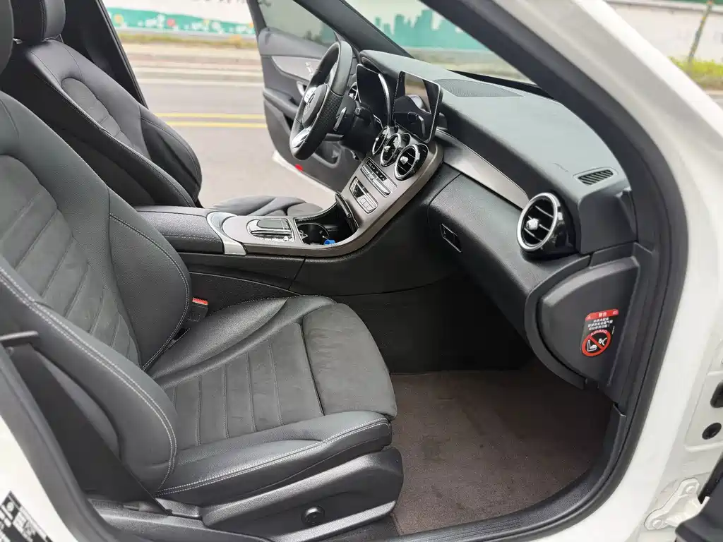 Mercedes-Benz C-Class 2020 — фото 5