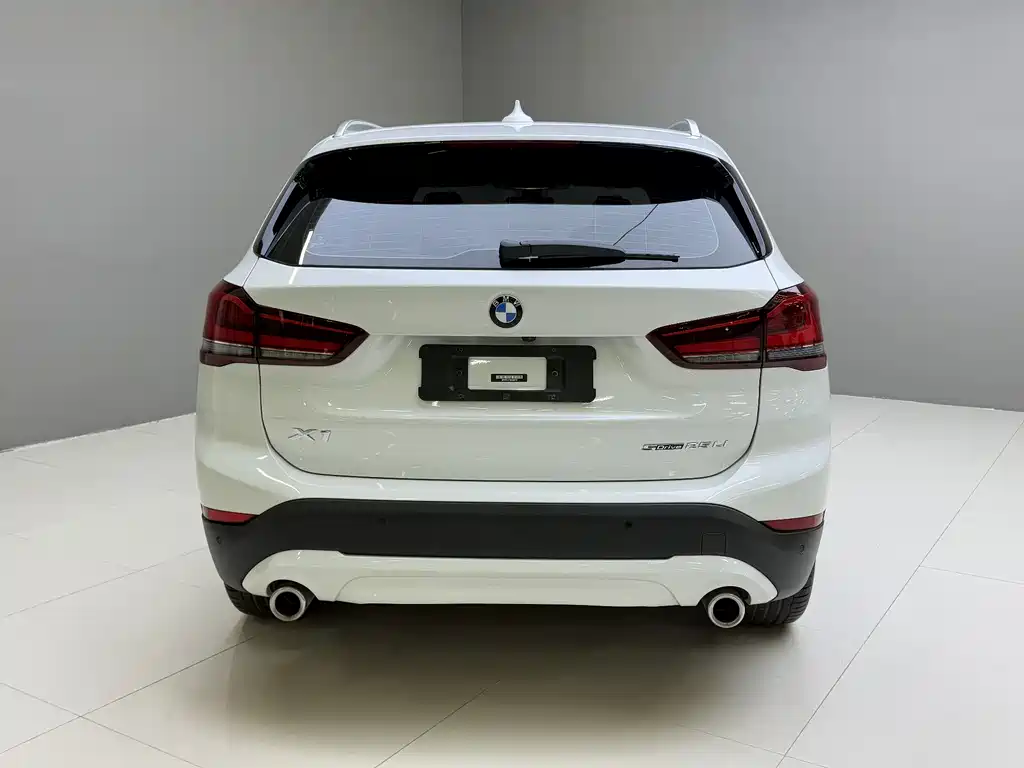 BMW X1 2022 — фото 5