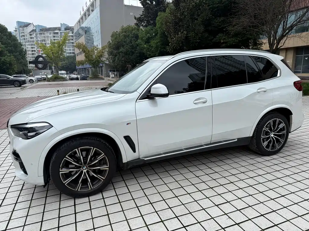 BMW X5 2020 — фото 2