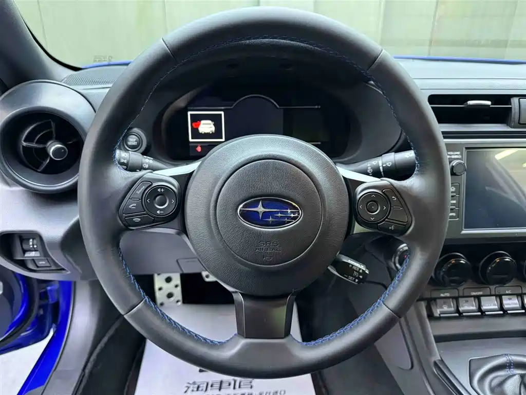 Subaru BRZ 2023 — фото 10